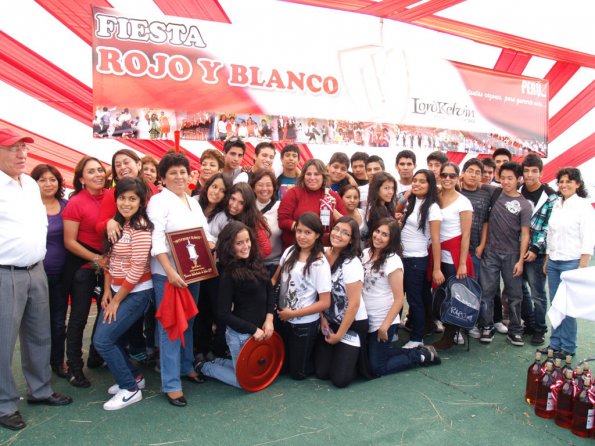 fiestarojoyblanco2011-200