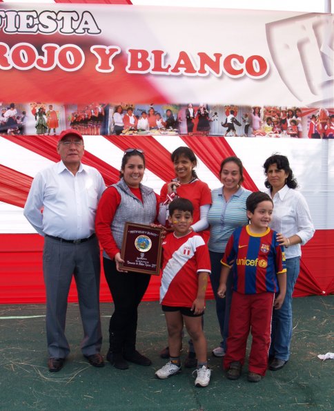 fiestarojoyblanco2011-203